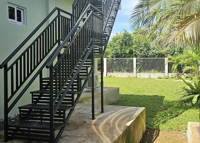 Batsonbhouse Camotes Ferienhaus *