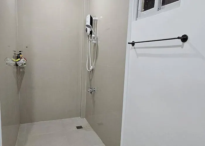 Batsonbhouse Camotes * San Francisco (Cebu)